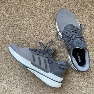 Adidas Men’s X_plrboost, size 11 in gray. Barely worn, good as new!